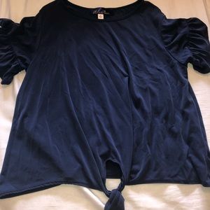 francesca’s short sleeved ruffle shirt